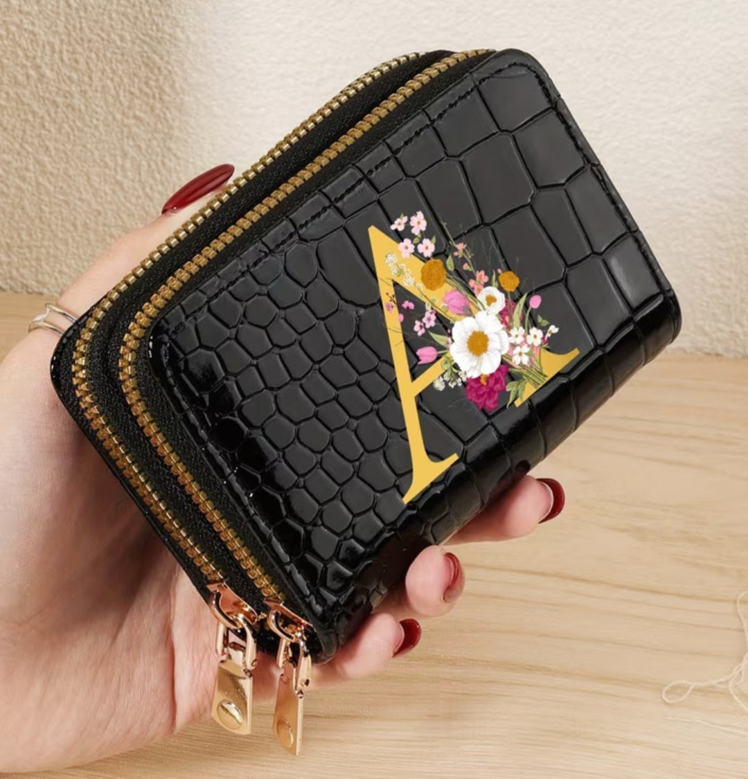 Monederos Personalizados con Iniciales.